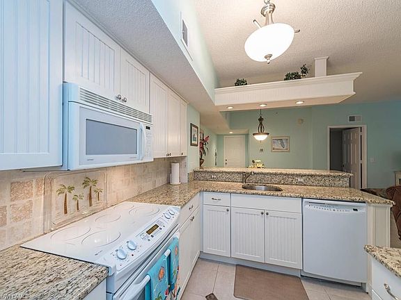 4th image of 1875 Florida Club Dr APT 7202