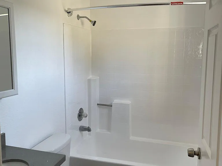 931 Tularosa Dr #5 — Photo 10