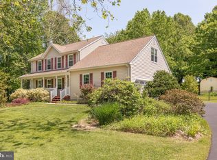 50 S View Dr, Huntingtown, MD 20639