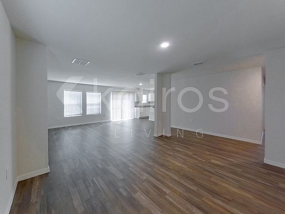 4th image of 3158 Alwood St