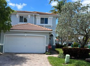 2071 Oakhurst Way, Riviera Beach, FL 33404