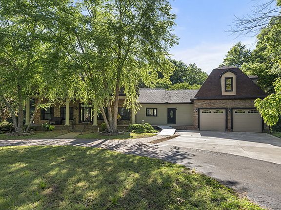 5th image of 8238 Hawkins Rd