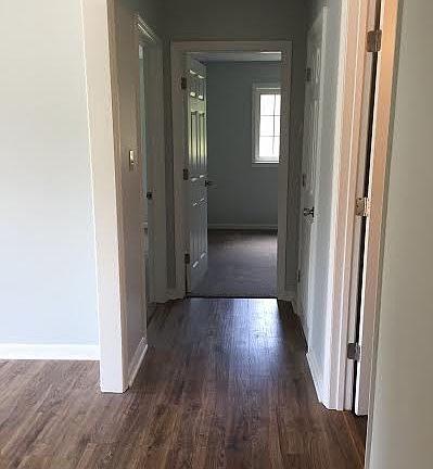 5th image of 27 Sherry Ln