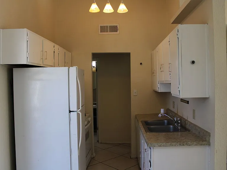 5947 Deer Ave — Photo 5