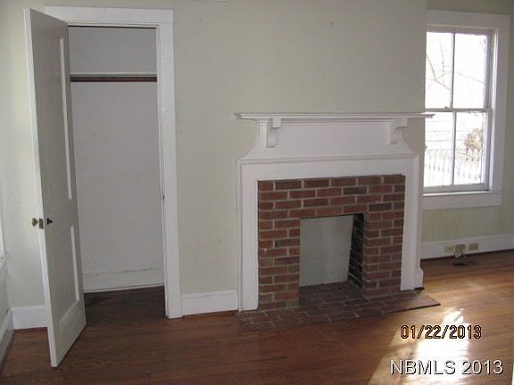 5th image of 502 Craven Street
