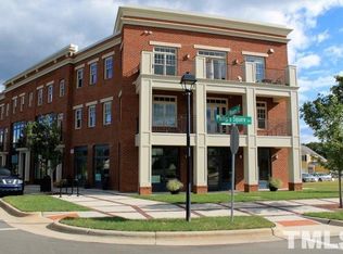 210 E Winmore Ave #210, Chapel Hill, NC 27516
