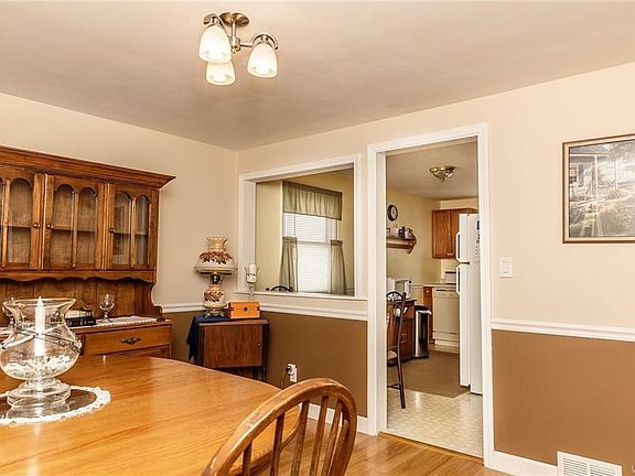 4th image of 422 Lamarck Dr