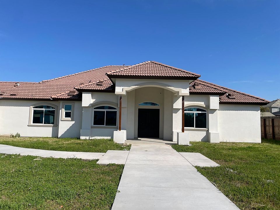 2nd image of 4330 W Modoc Avenue