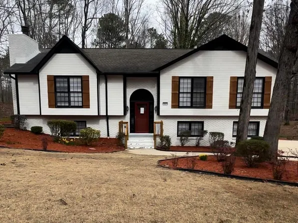 1821 Red Oak Pl, Birmingham, AL 35244
