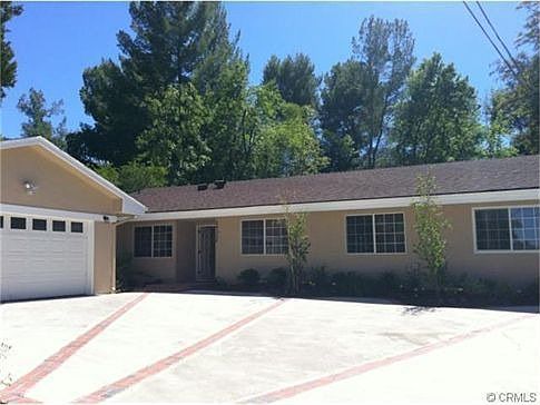 1st image of 24352 Crestlawn St