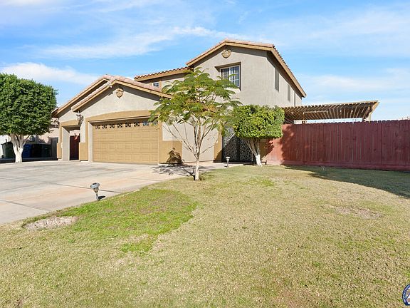 2nd image of 1237 D Hinojosa St