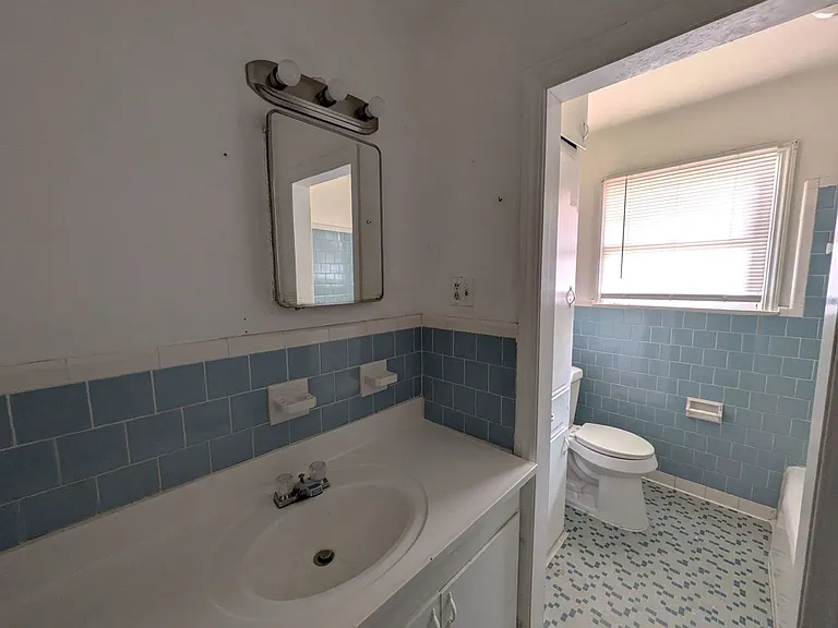 302 Bridal Wreath Ave — Photo 14