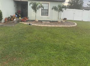4657 Manica Dr, Tavares, FL 32778