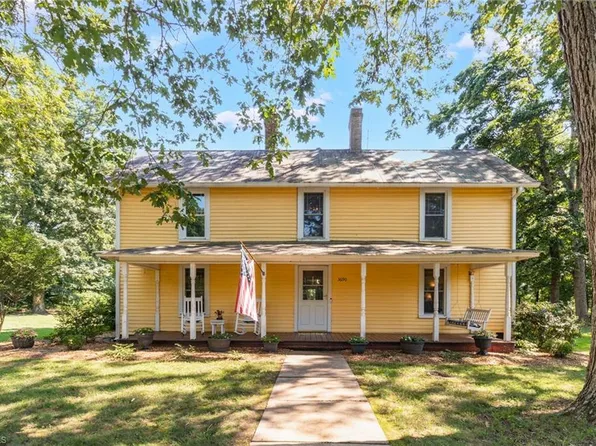 3690 Day Rd, Walkertown, NC 27051