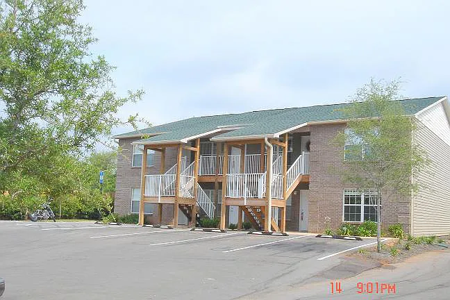Building Photo 3
