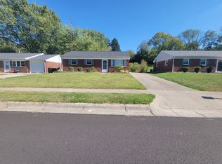 1460 Ironwood Dr, Fairborn, OH 45324