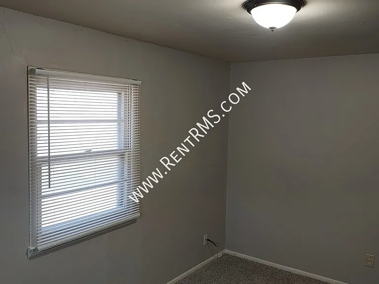 3757 SE Truman Ave — Photo 19