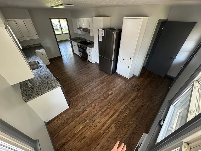 622 NE Emmett St — Photo 4