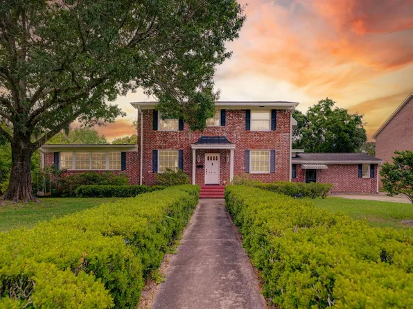 1018 Maple Ln, Jacksonville, FL 32207