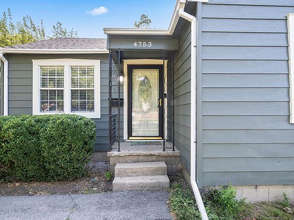4th image of 4753 S 25th Ave W