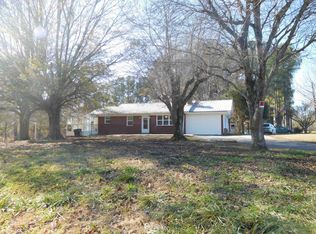335 New Pleasant Rd, Gaffney, SC 29341