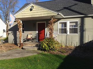 16247 Snow Rd, Burton, OH 44021