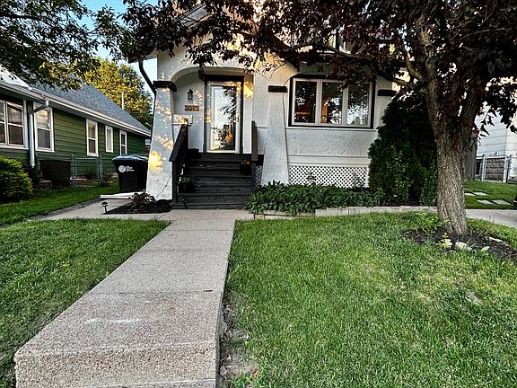 2nd image of 3075 S 32nd St