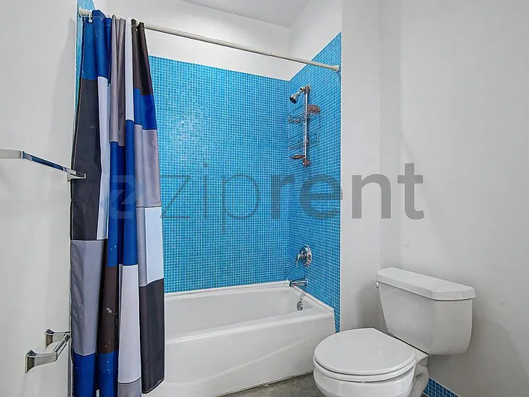 103 SE 4th Ave #203 — Photo 19