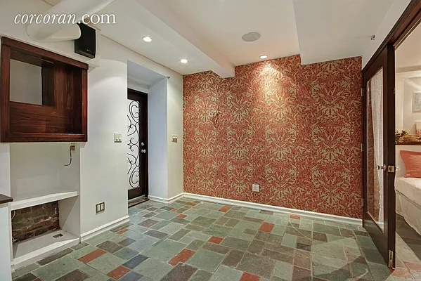 Sold by Corcoran | media 7