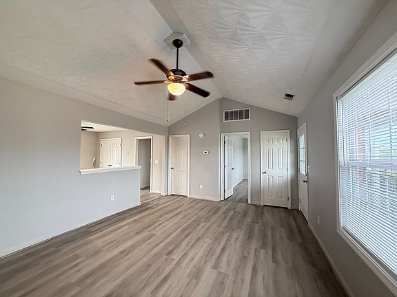 3rd image of 170 Meadow Park Ct