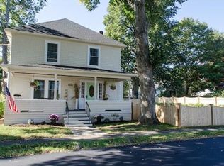 158 Railroad Ave, South Hamilton, MA 01982