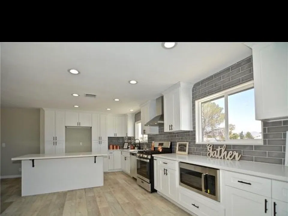 15135 Flathead Rd