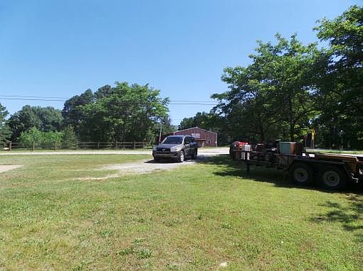 4th image of 3101 Highway 14 S