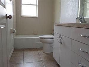 3rd image of 1763 23rd St
