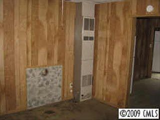 4th image of 613 Clyde St