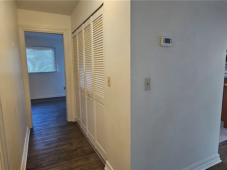 4904 Vincennes Ct #209 — Photo 9