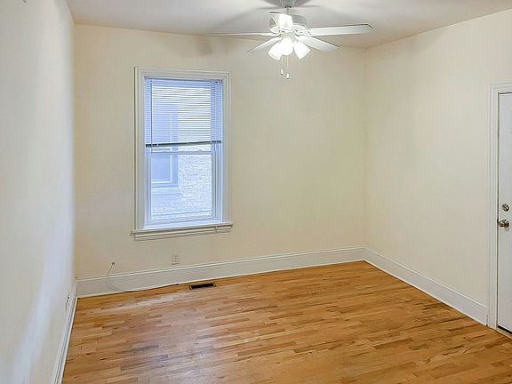 5th image of 3818.1 N Sheffield Ave #1