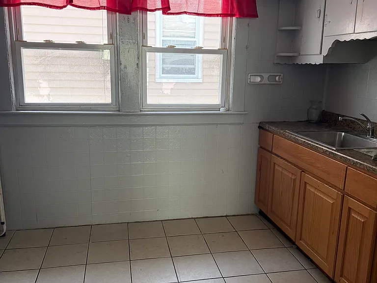 51 Ampere Pkwy #2 — Photo 8