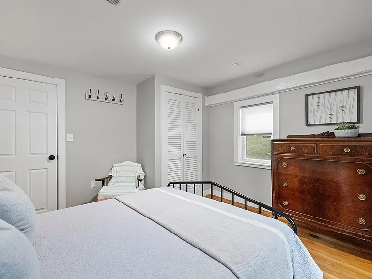 31 Water St #1 — Photo 23