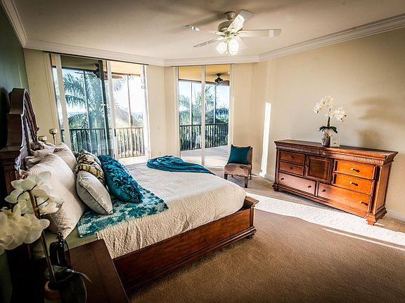 4th image of 3321 Sunset Key Cir Unit 209