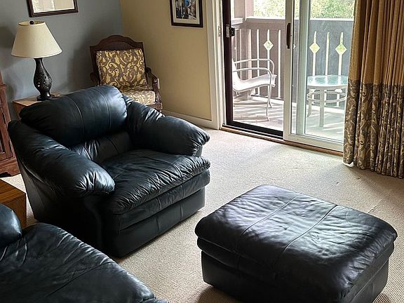 2nd image of 945 Registry Blvd Unit 313