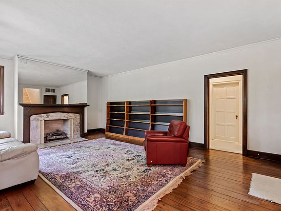 5th image of 753 Cypress Dr