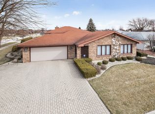 7600 Cashew Dr, Orland Park, IL