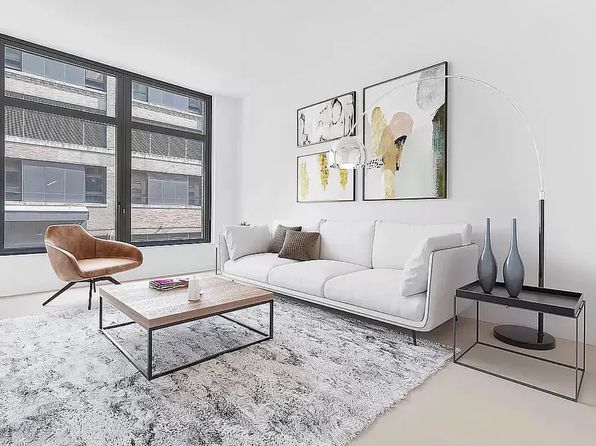 77 Charlton St APT N2D