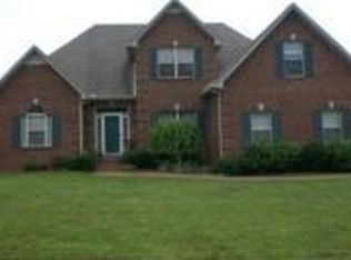1869 Les Robinson Rd, Columbia, TN 38401