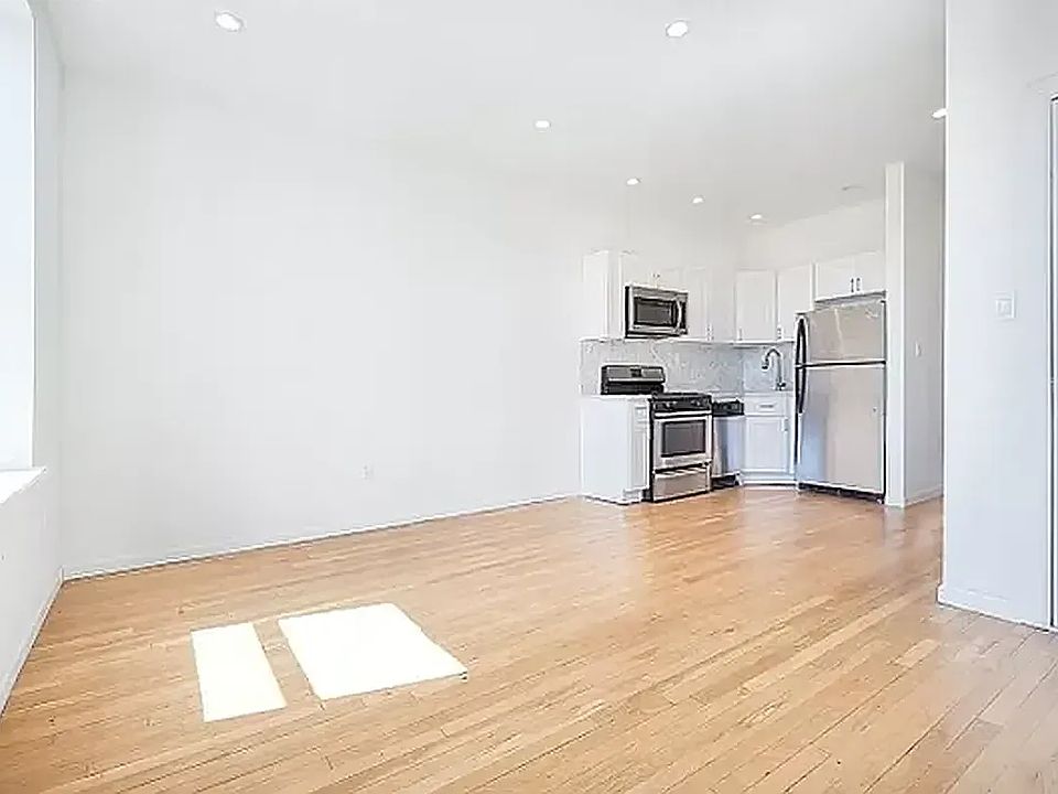 1st image of 623 Halsey St APT 2