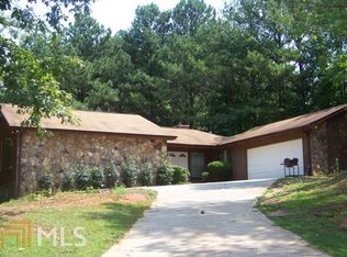 3496 Overland Ct, Ellenwood, GA 30294