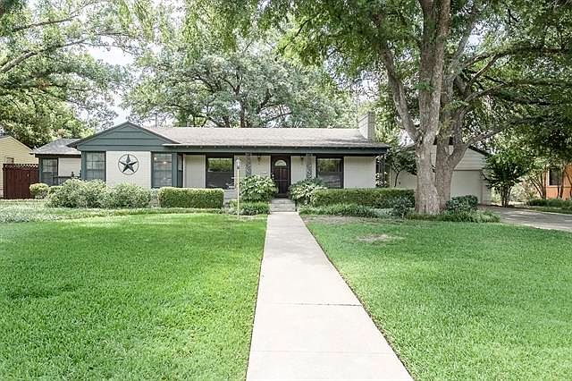 1st image of 3857 South Dr