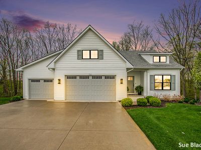 731 Stonebriar Cir UNIT 15, Grandville, MI, 49418