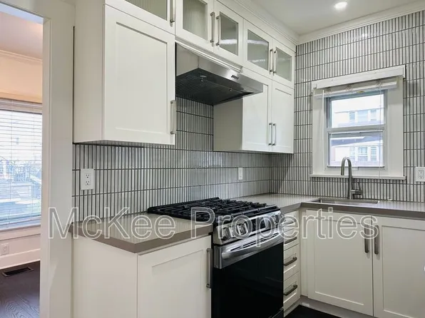 2140 1st Ave #1, San Diego, CA 92101